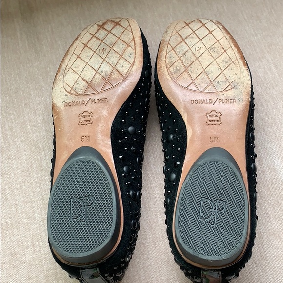 Donald Pliner Black Square Toe Studded Flats 5 - Picture 4 of 8